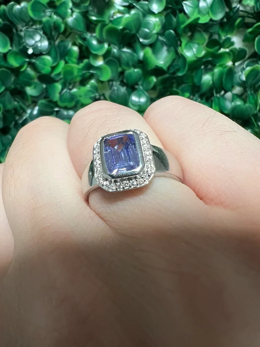 Sterling Silver Tanzanite Zirconia Ring image indicator(3)