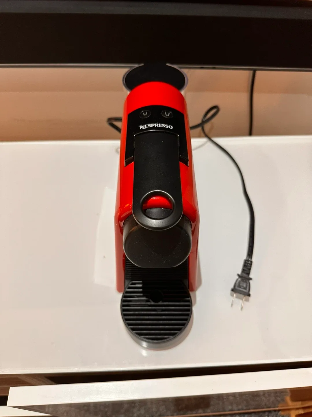 Nespresso Essenza Mini Red Coffee Machine image indicator(3)