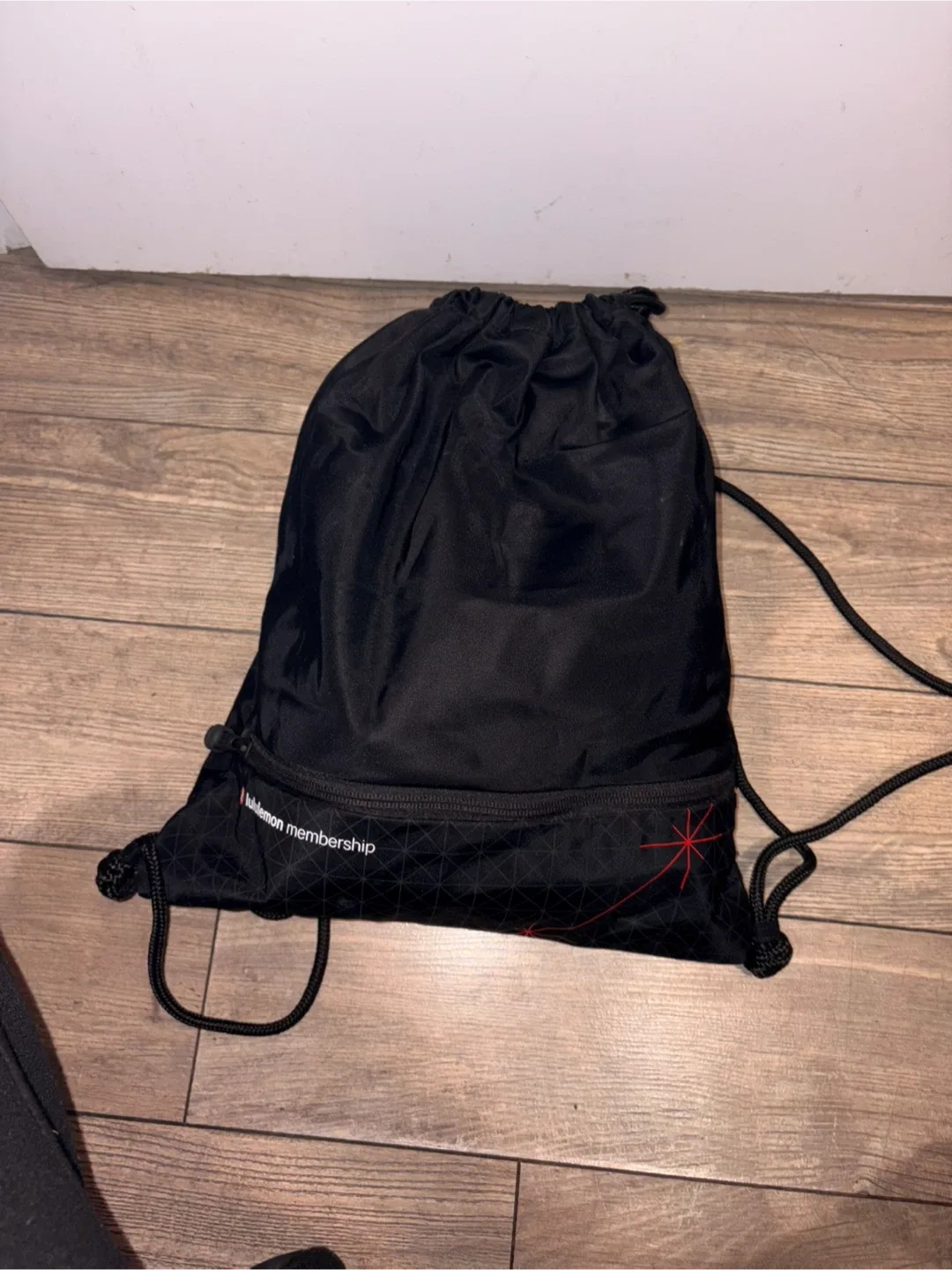 Lululemon Black Drawstring Bag image indicator(3)