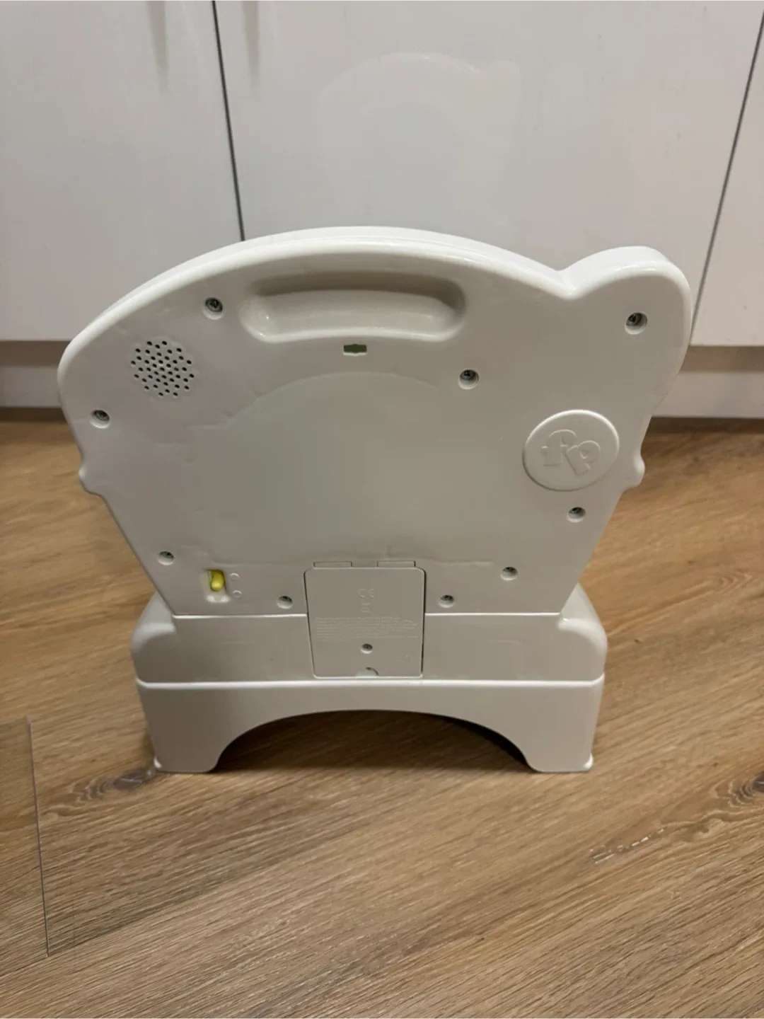 Fisher-Price Sea Me Flush Potty for Toddlers image indicator(3)