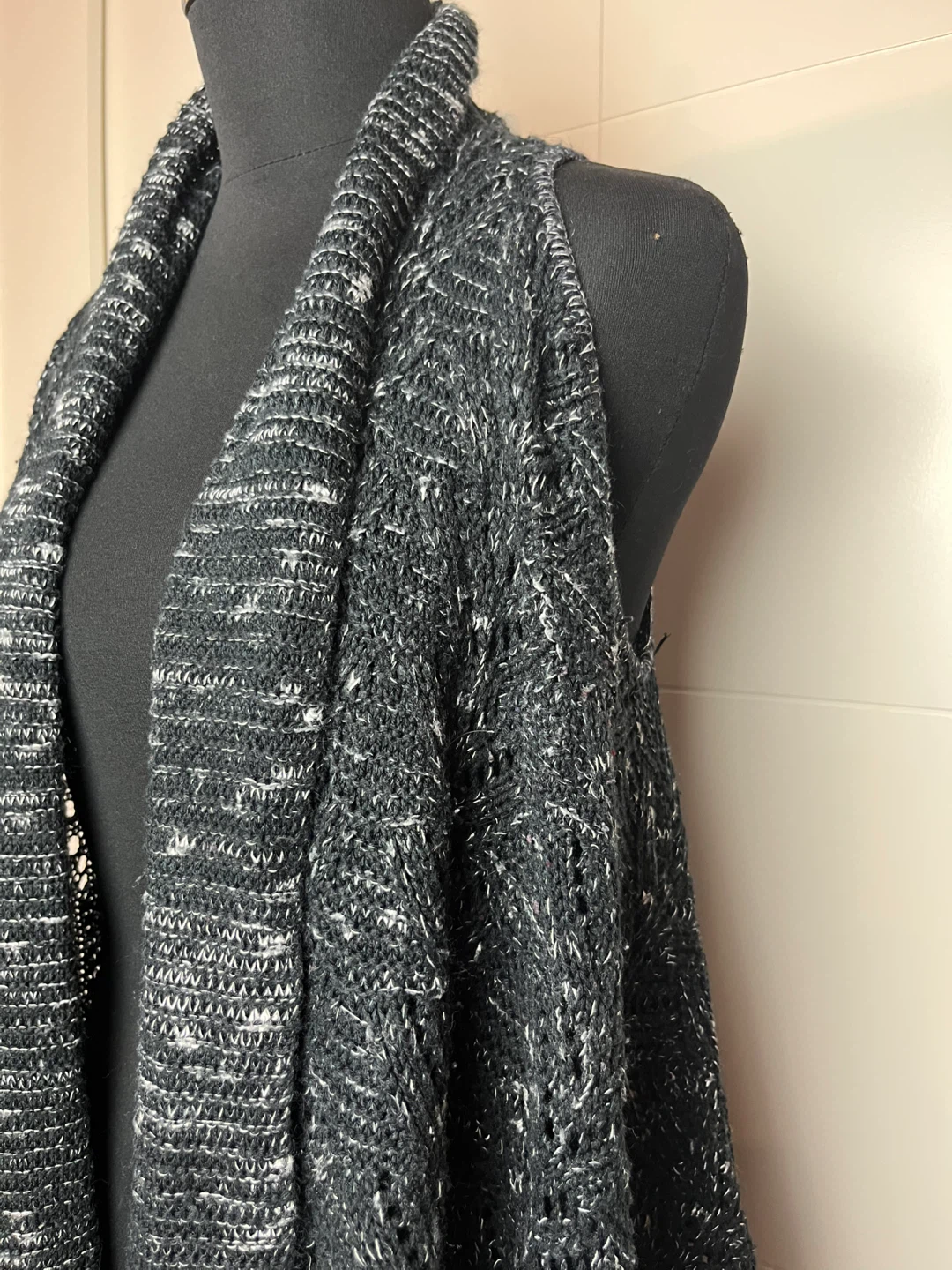 Dots Black Knit Cardigan Vest - Size M - photo 2