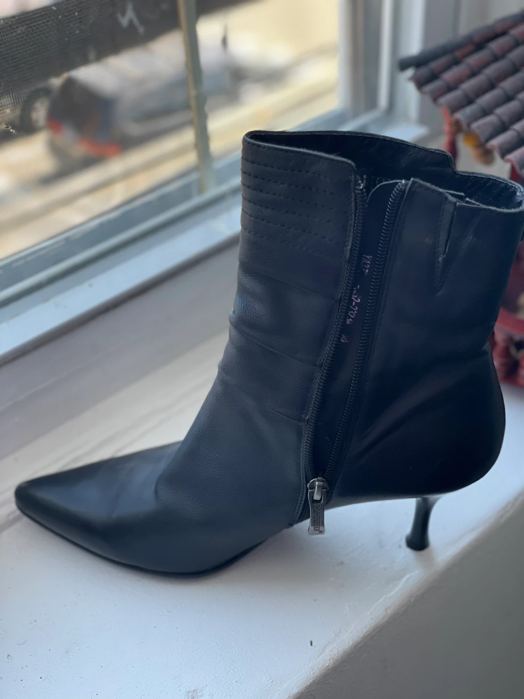 Popushier Black Leather Ankle Boots - photo 3
