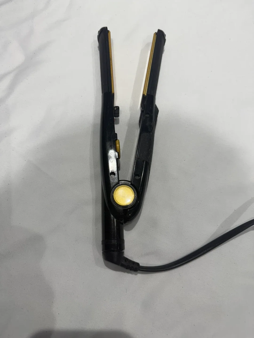 KAILEY Hair Straightener - Black thumbnail