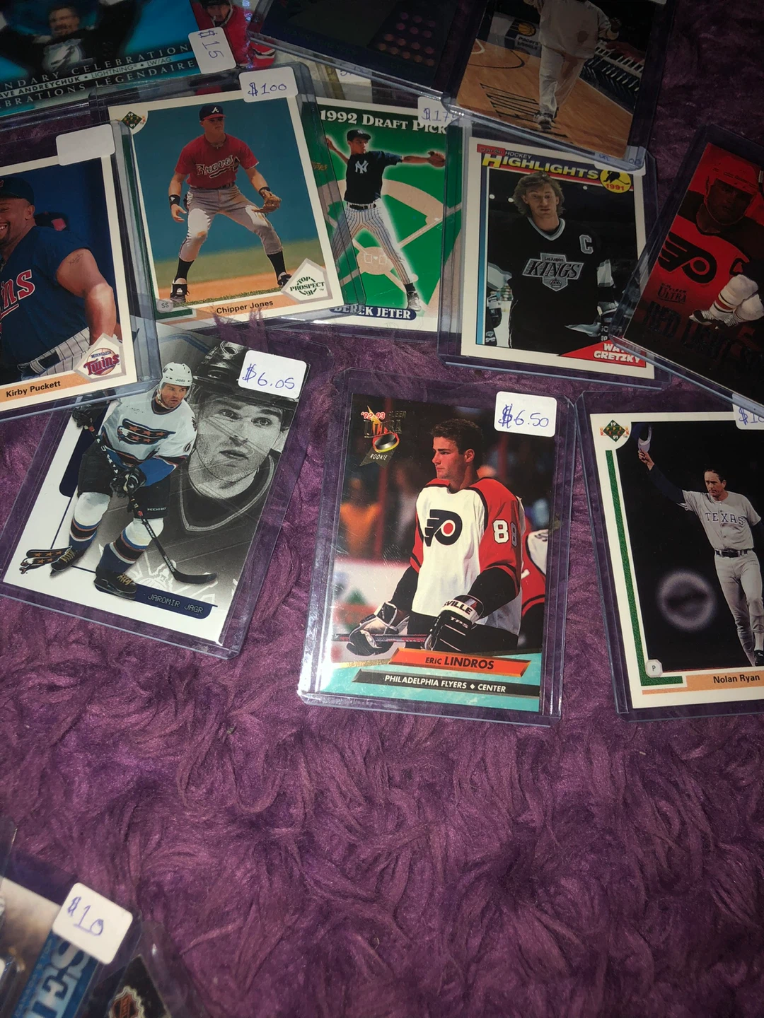 Mixed Hockey & Baseball Trading Cards - photo 3