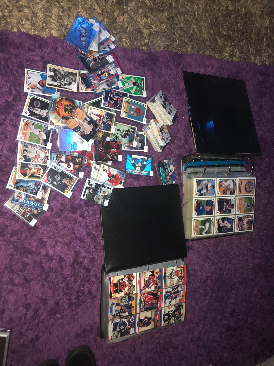 Mixed Hockey & Baseball Trading Cards