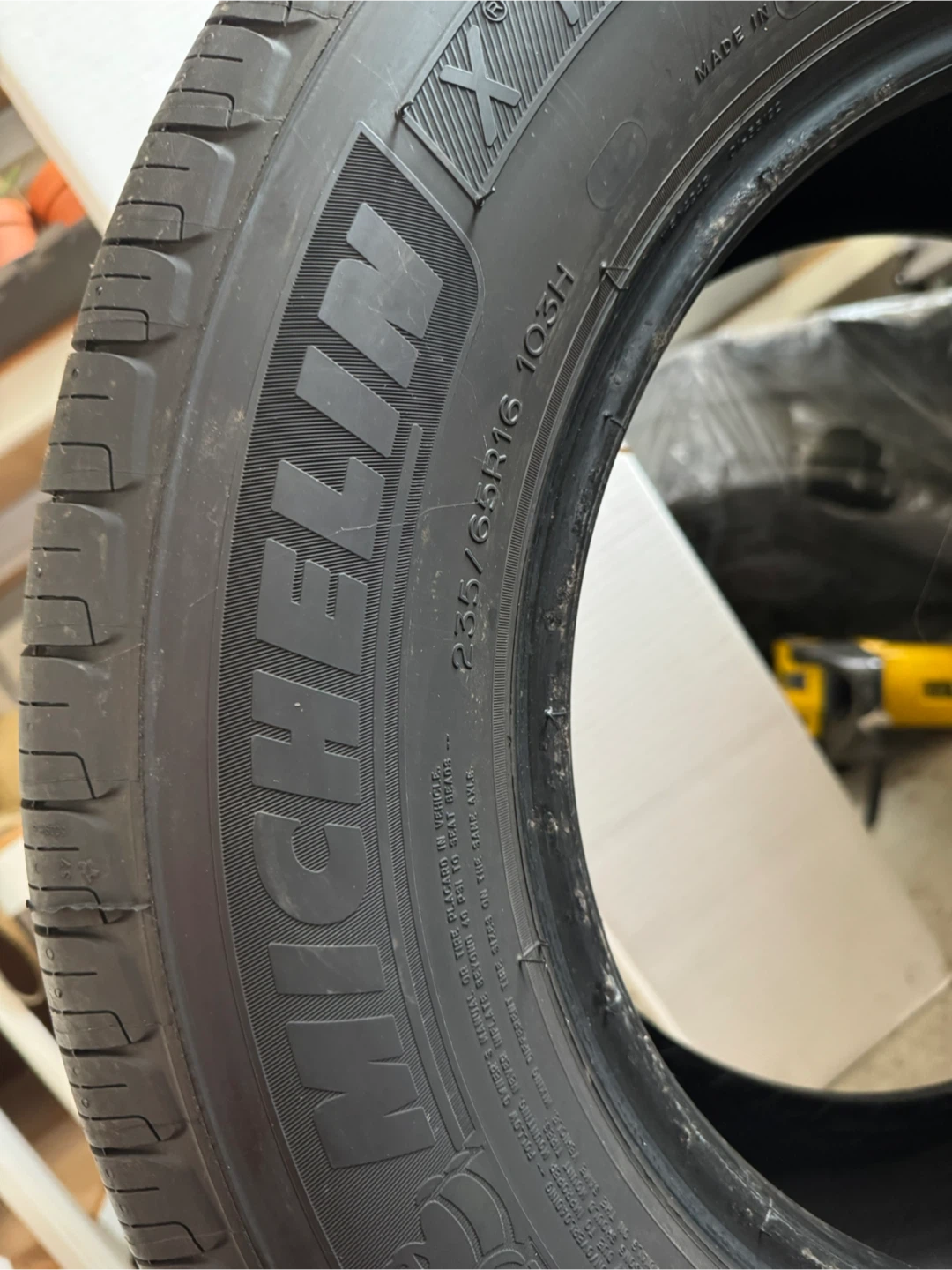 4 Michelin X Tour A/S T+H Tire 235/65R16