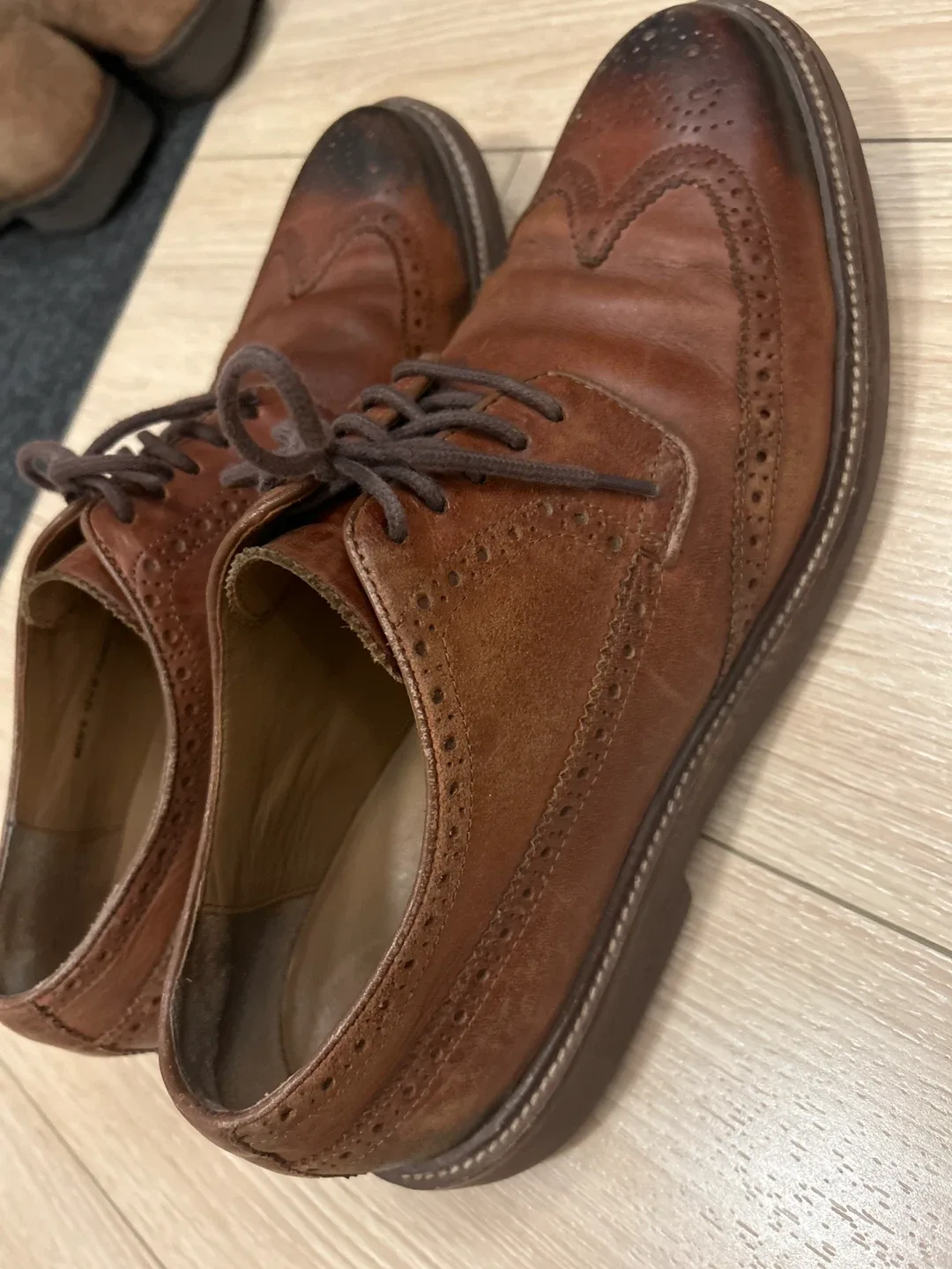 Cole Haan Brown Leather Wingtip Dress Shoes size 10.5 image indicator(2)