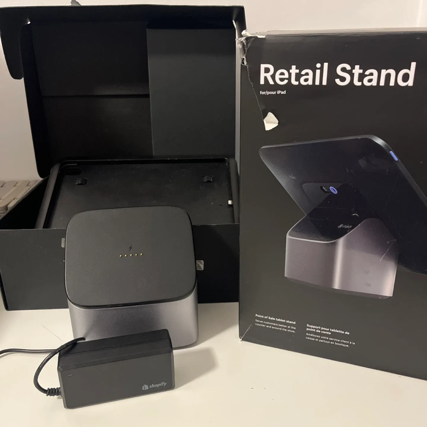 Shopify Retail Stand for lightning iPad 🥕 image indicator(8)