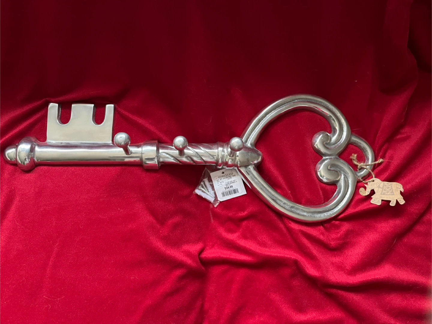 Silver Metal Key Wall Decor with Hooks