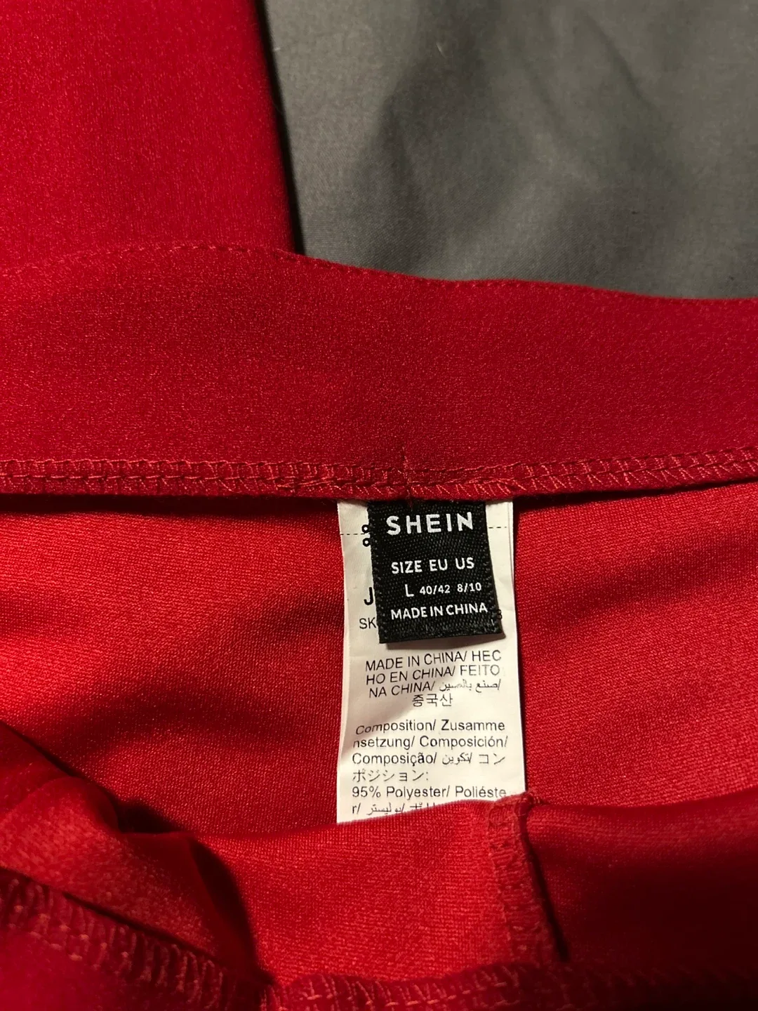 Shein Red Wide Leg Pants - Size L image indicator(3)