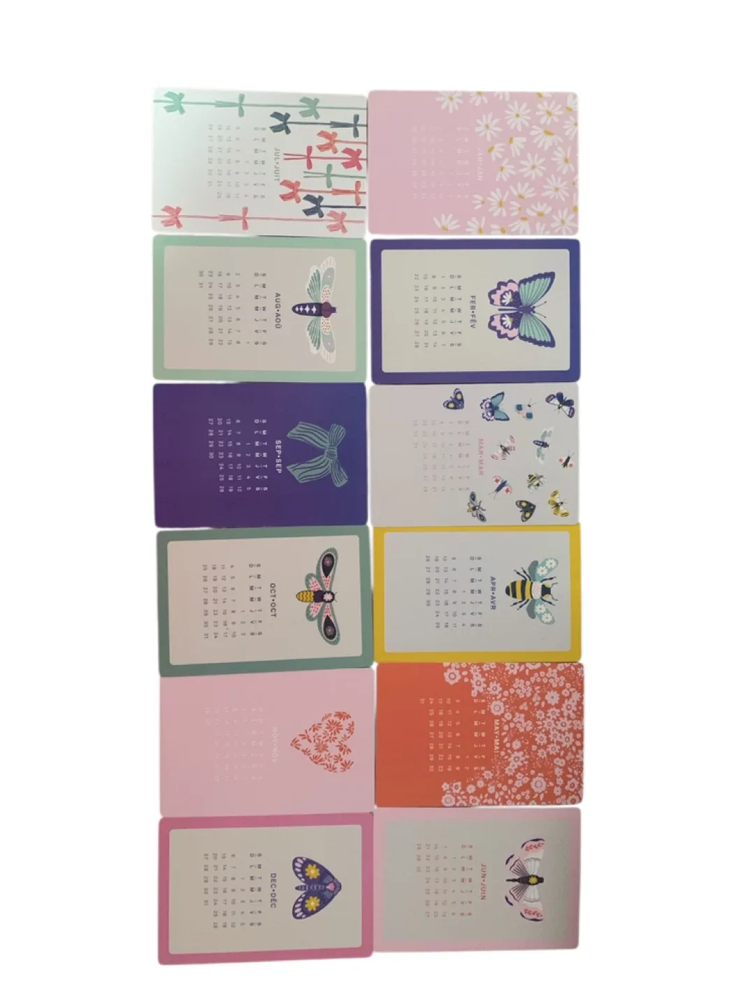 Floral Perpetual Desk Calendar with Wooden Stand image indicator(3)