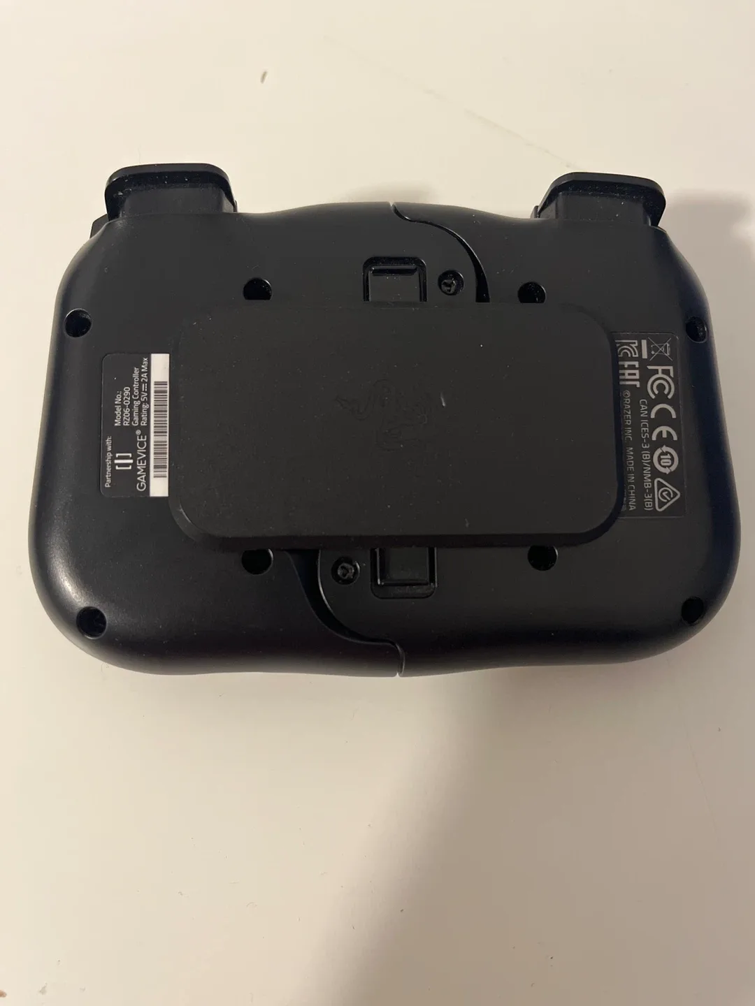 Razer Kishi Gaming Controller for Android / Xbox image indicator(2)