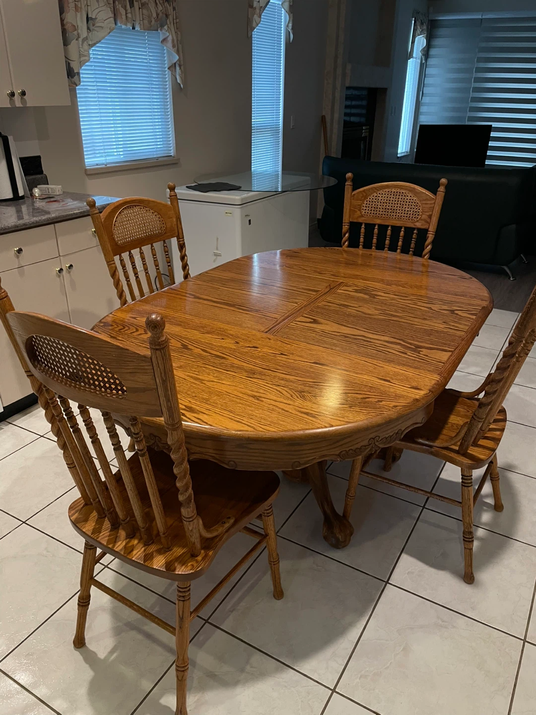 Oak Dining Table with 4 Chairs - extendable