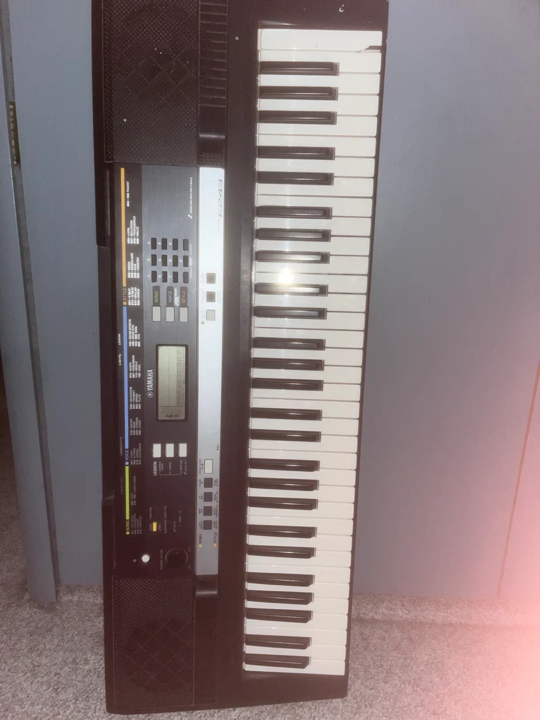 Yamaha EZ-243 Keyboard thumbnail