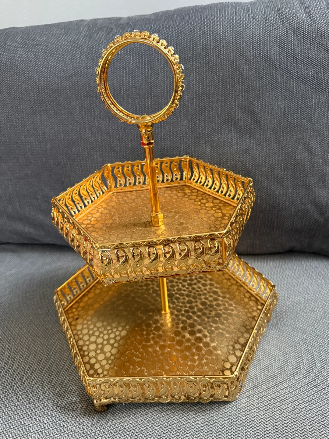 Gold 2-Tiered Dessert Stand