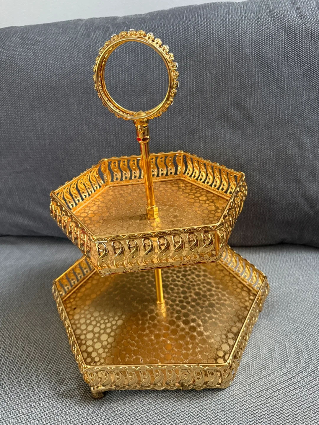 Gold 2-Tiered Dessert Stand