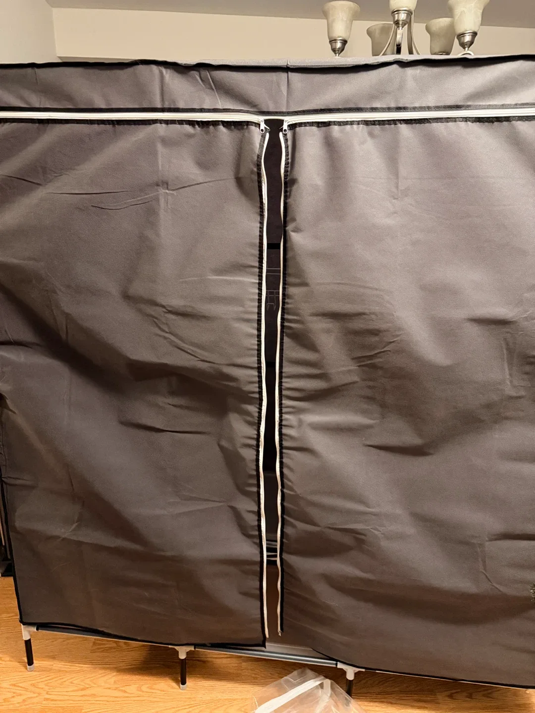 Portable Wardrobe Closet with Shelves image indicator(3)