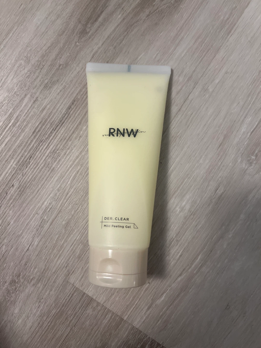 RNW DER. CLEAR Mild Peeling Gel