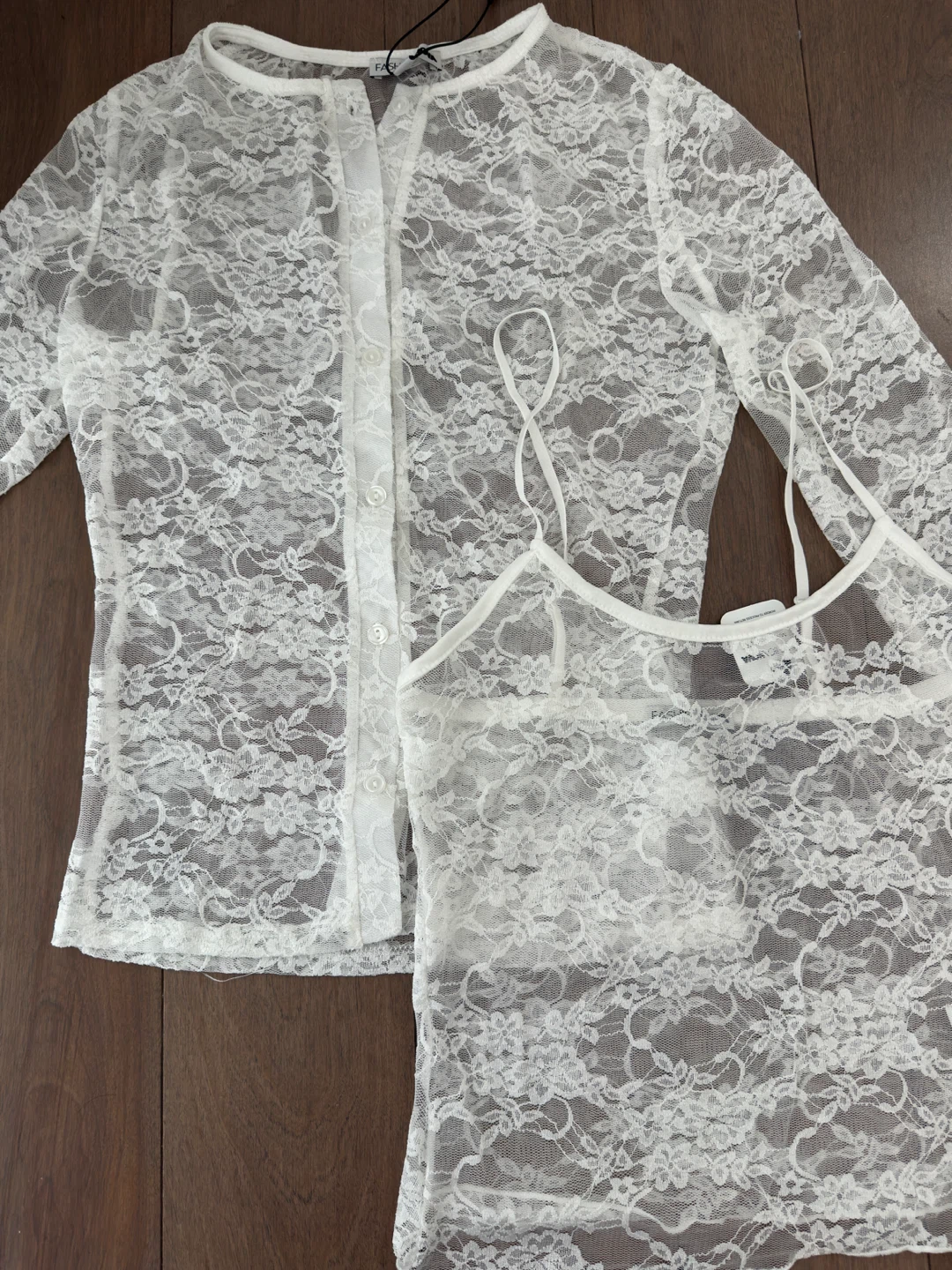 New Fashion Nova Lace Set - Size M