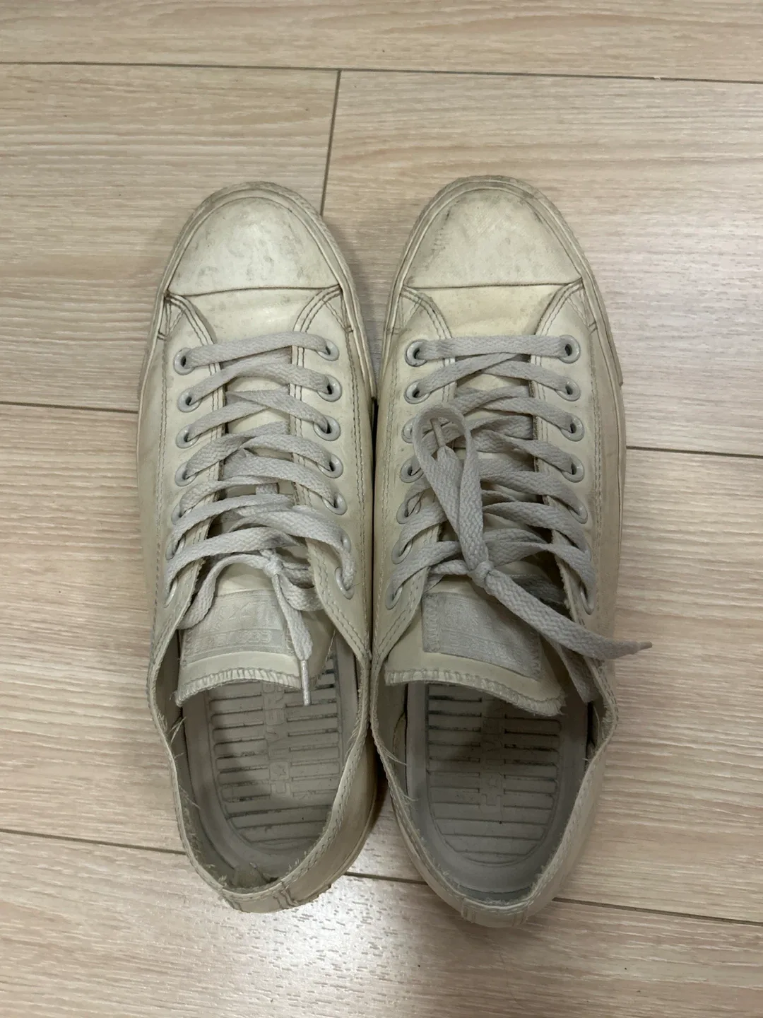 Converse All Star Sneakers - Off White image indicator(2)