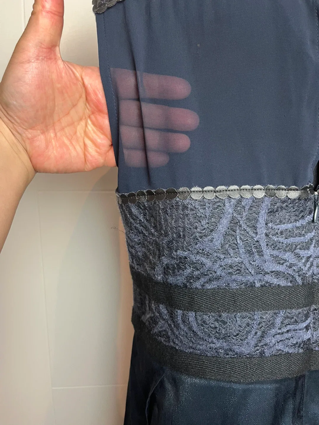 Simply Vera Vera Wang Sleeveless Top image indicator(4)