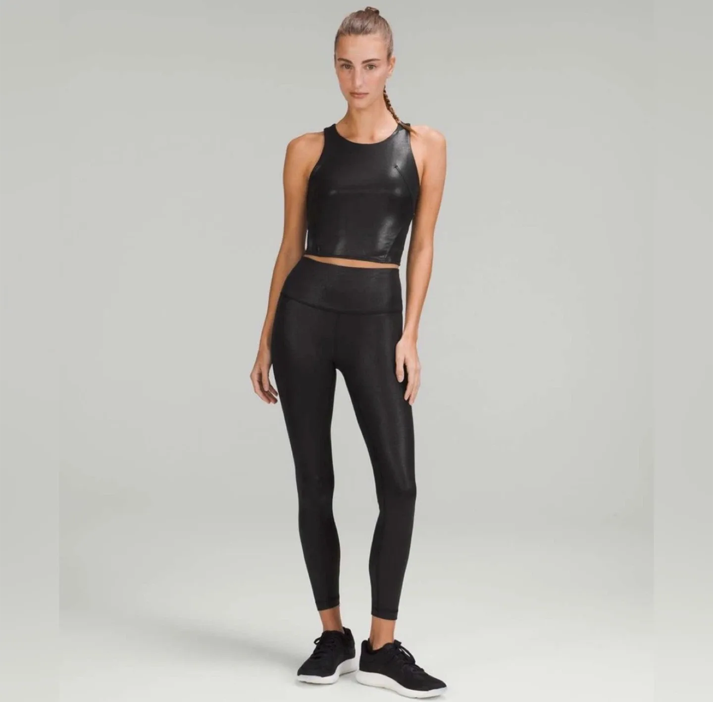 Lululemon Wunder Train High-Rise Tight 25" in Black Foil image indicator(4)