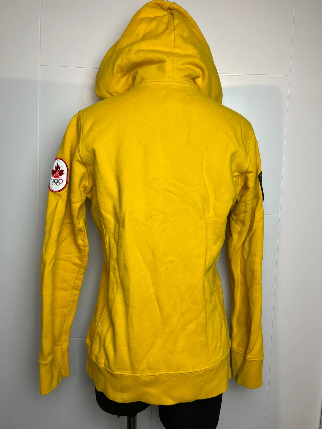 Hudson's Bay Canada Olympic Hoodie - Size 14 image indicator(3)