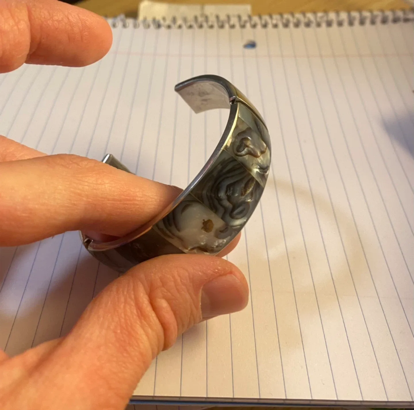 Bangle Bracelet - Mother of Pearl image indicator(2)