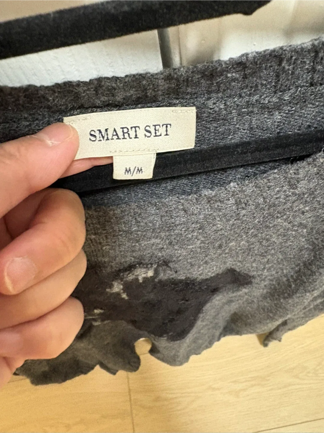 Cute rabbit Grey wool Sweater bunny medium 🥕 image indicator(2)