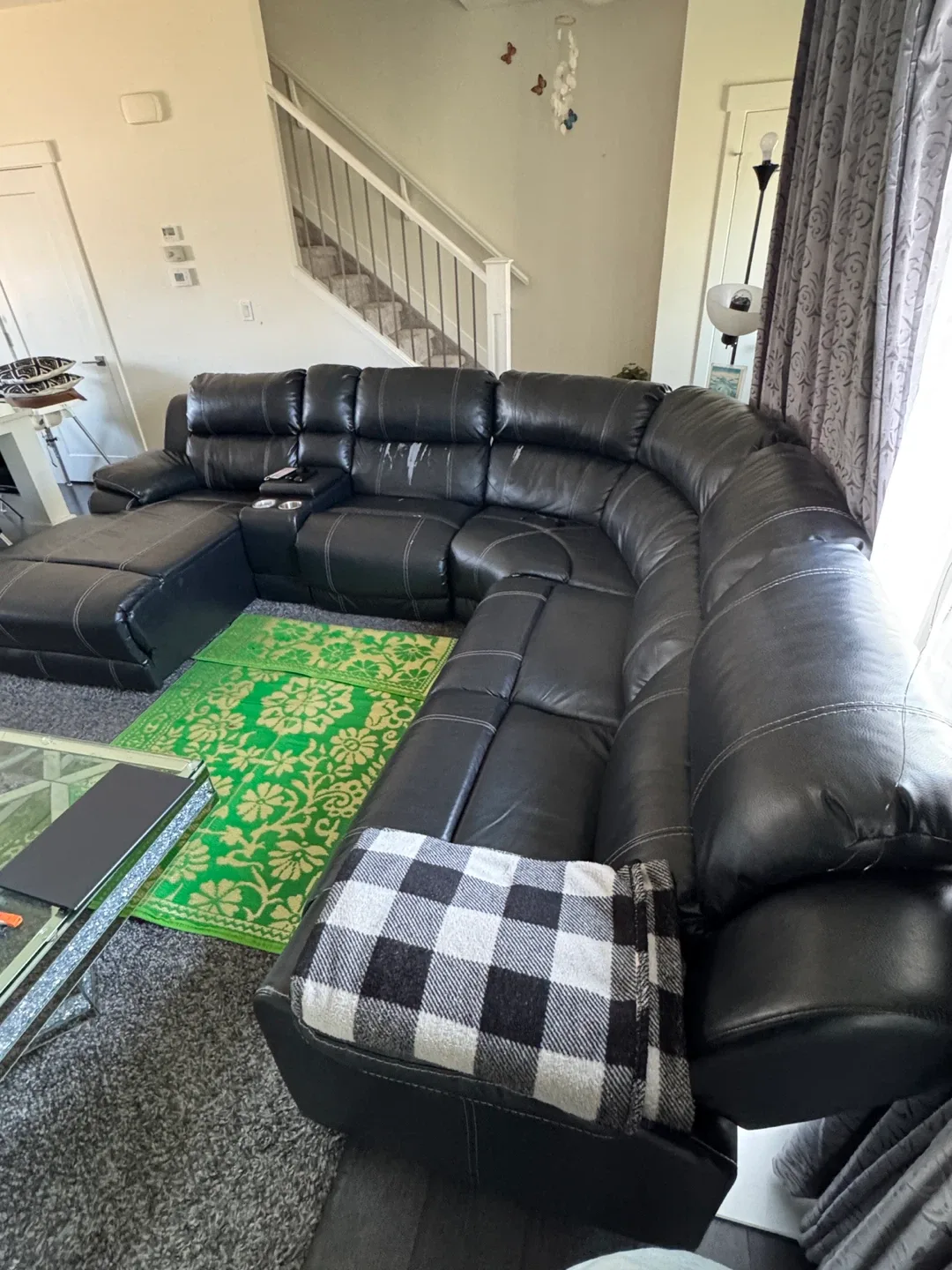 Black Leather Sectional Sofa image indicator(2)