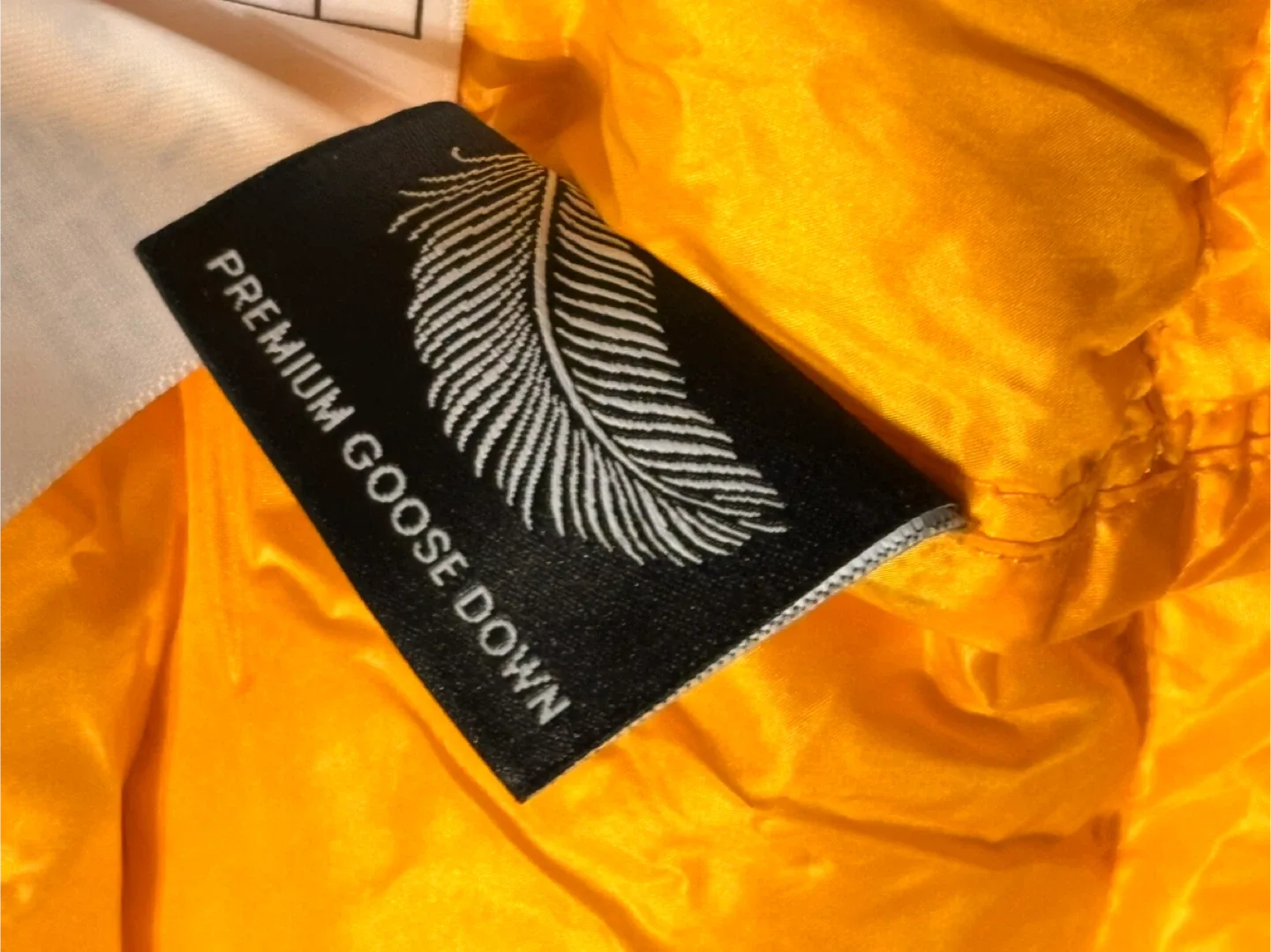 Tna The Little Puff Goose Down Jacket - Size L image indicator(3)