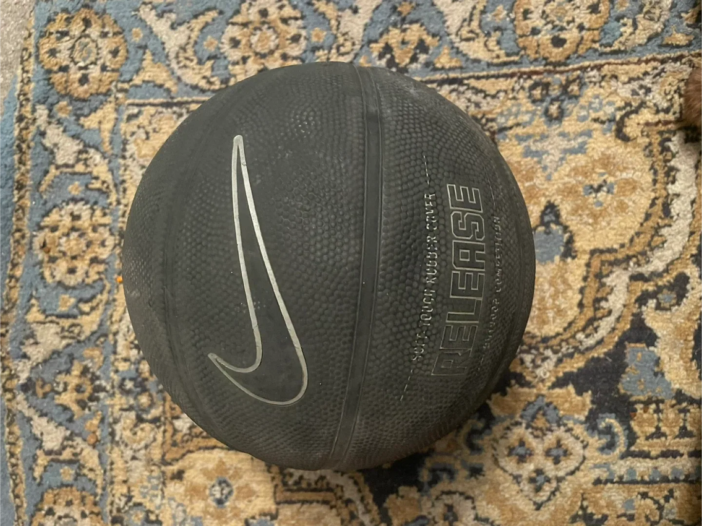 Nike Release Basketball - Outdoor Competition thumbnail