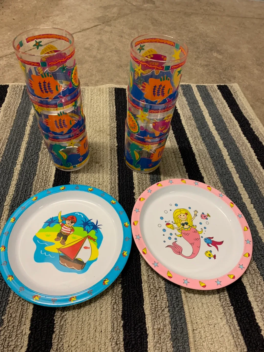 Kids Plastic Cups & Plates Set thumbnail