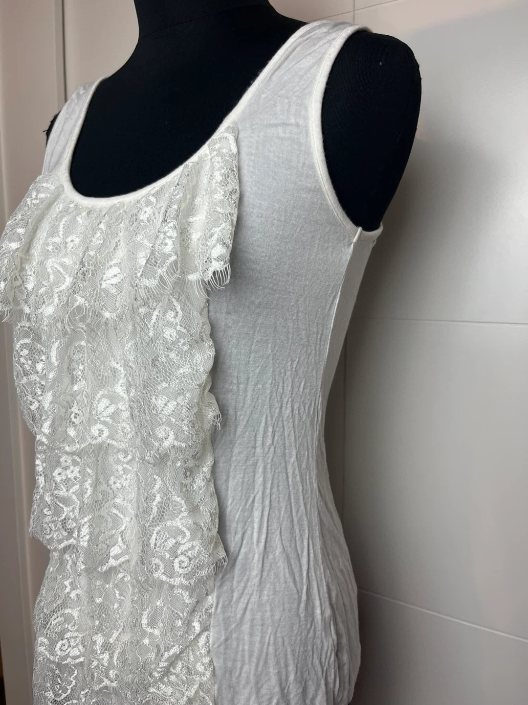 Forever 21 White Lace Tank Top - Size M - photo 2