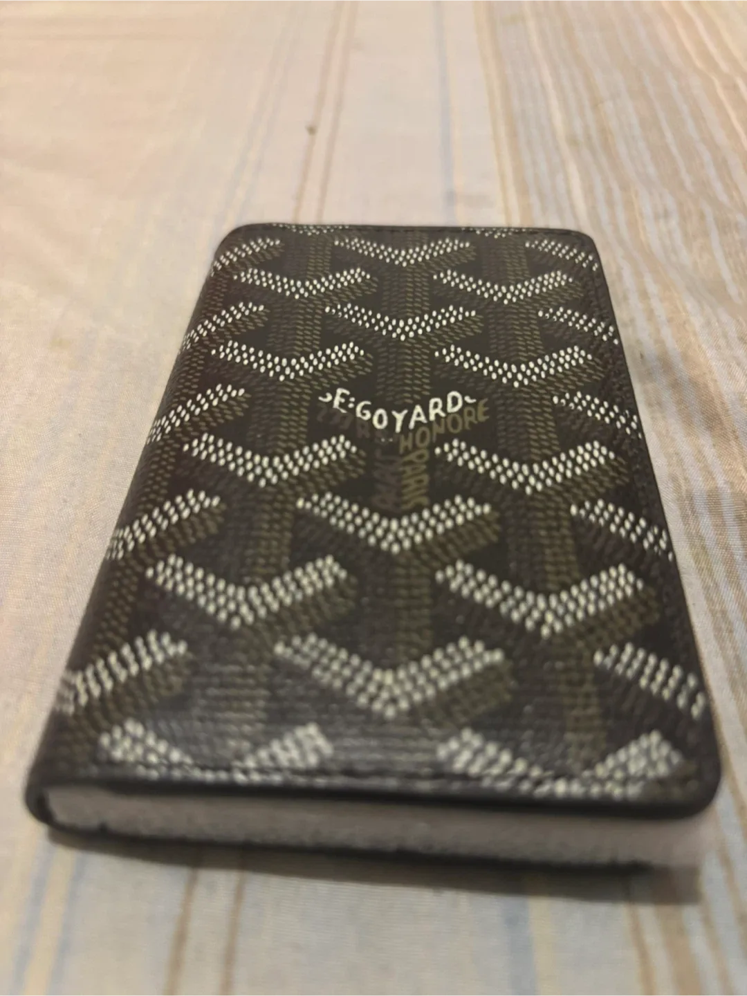 Goyard Card Holder image indicator(2)