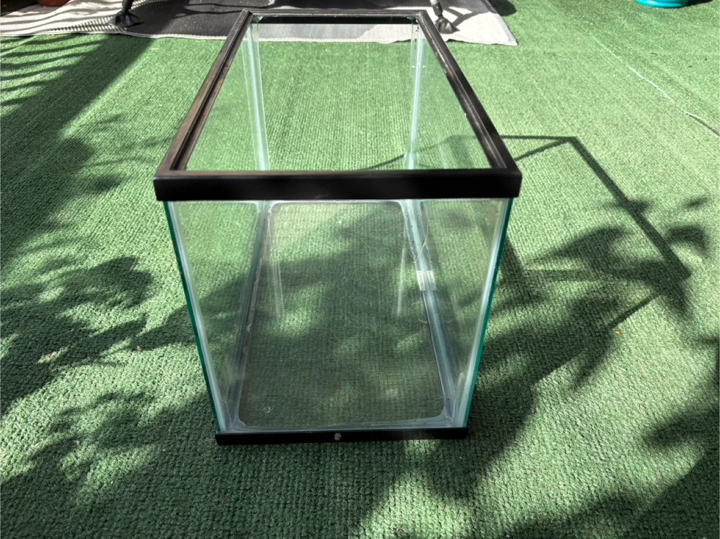 5.5 gallon aquarium image indicator(3)