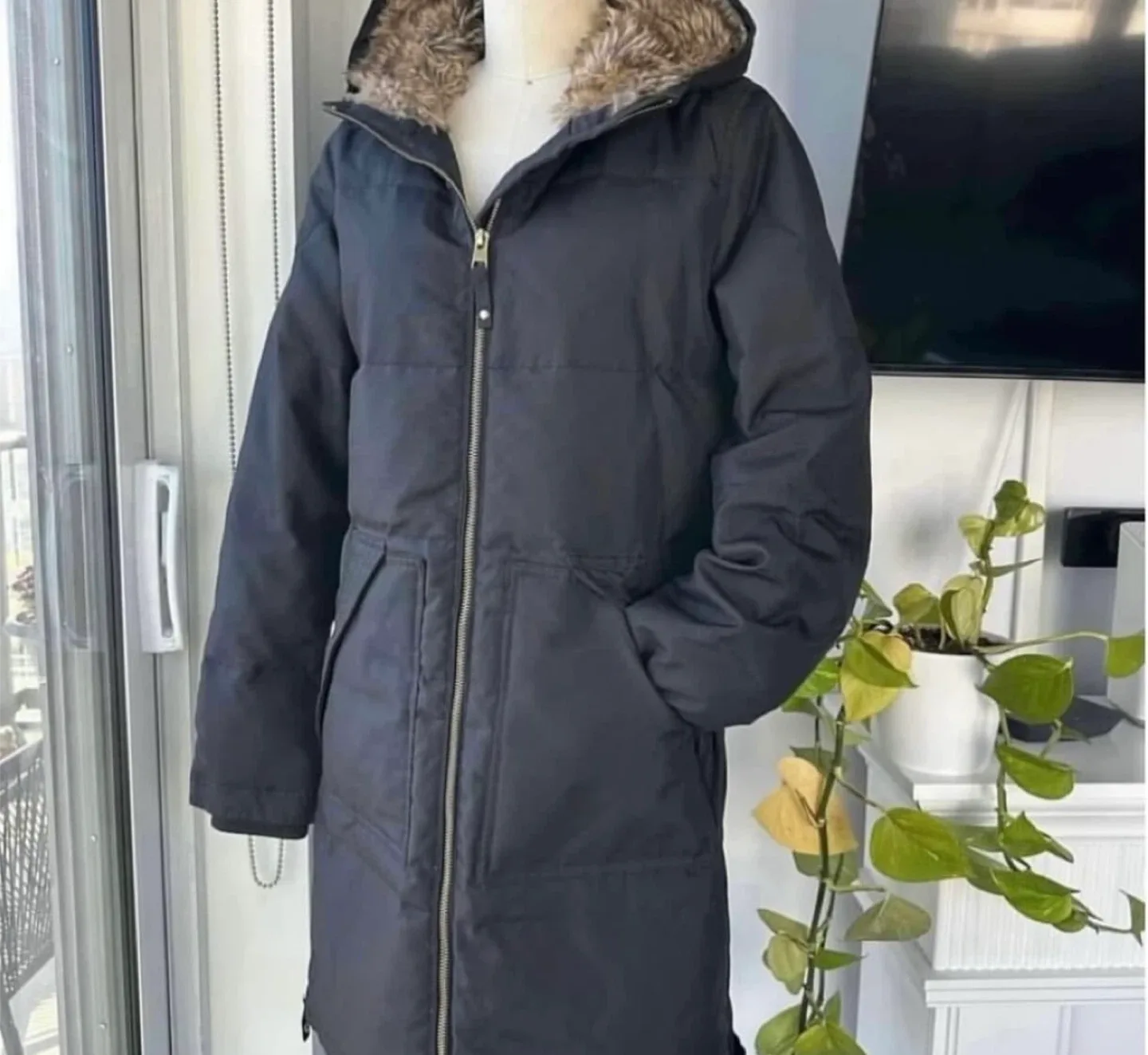 Vero Moda down winter Jacket size xs image indicator(2)