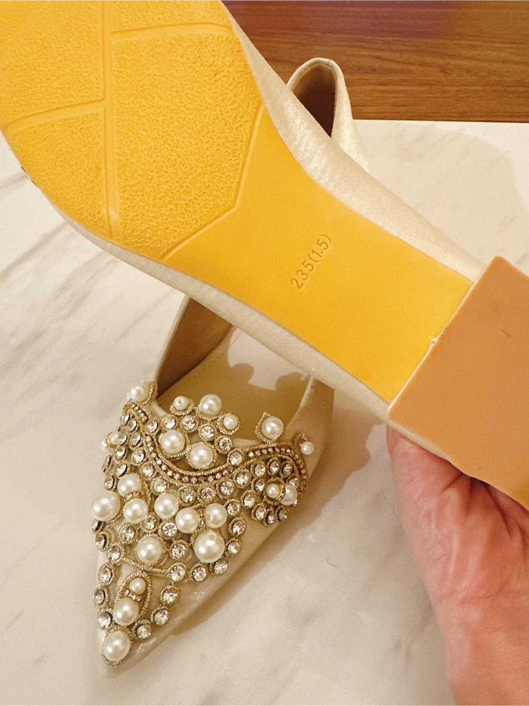 RH Unnig Eels Embellished Flats - Size 7（US） image indicator(4)