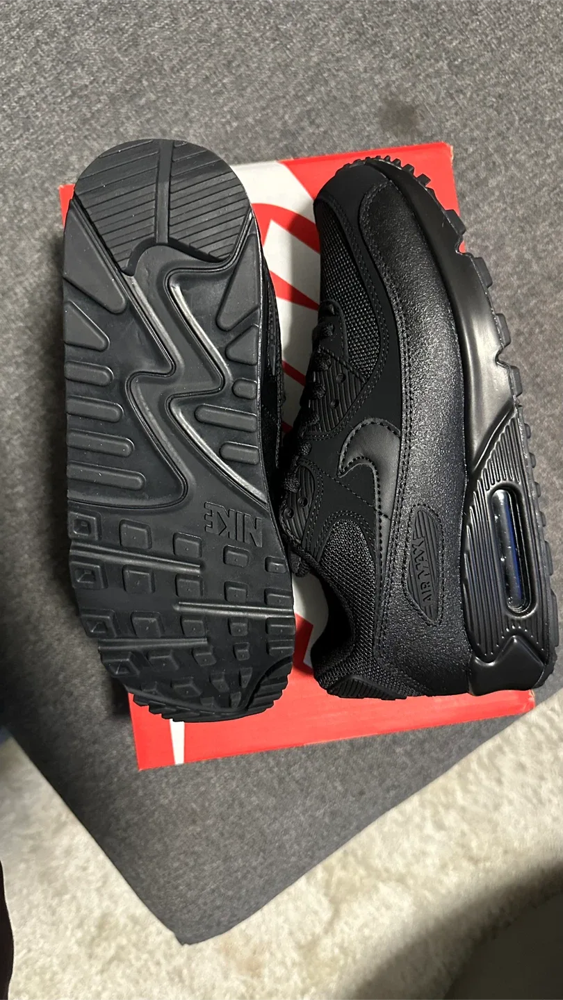 Nike Air Max 90 Triple Black - Size 7-10 image indicator(4)
