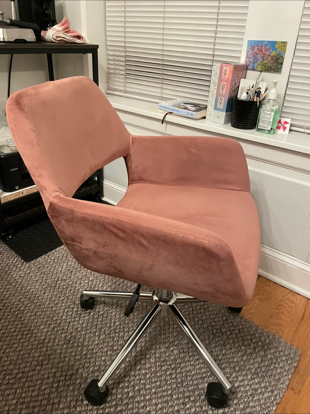 Pink Velvet Swivel Office Chair image indicator(3)