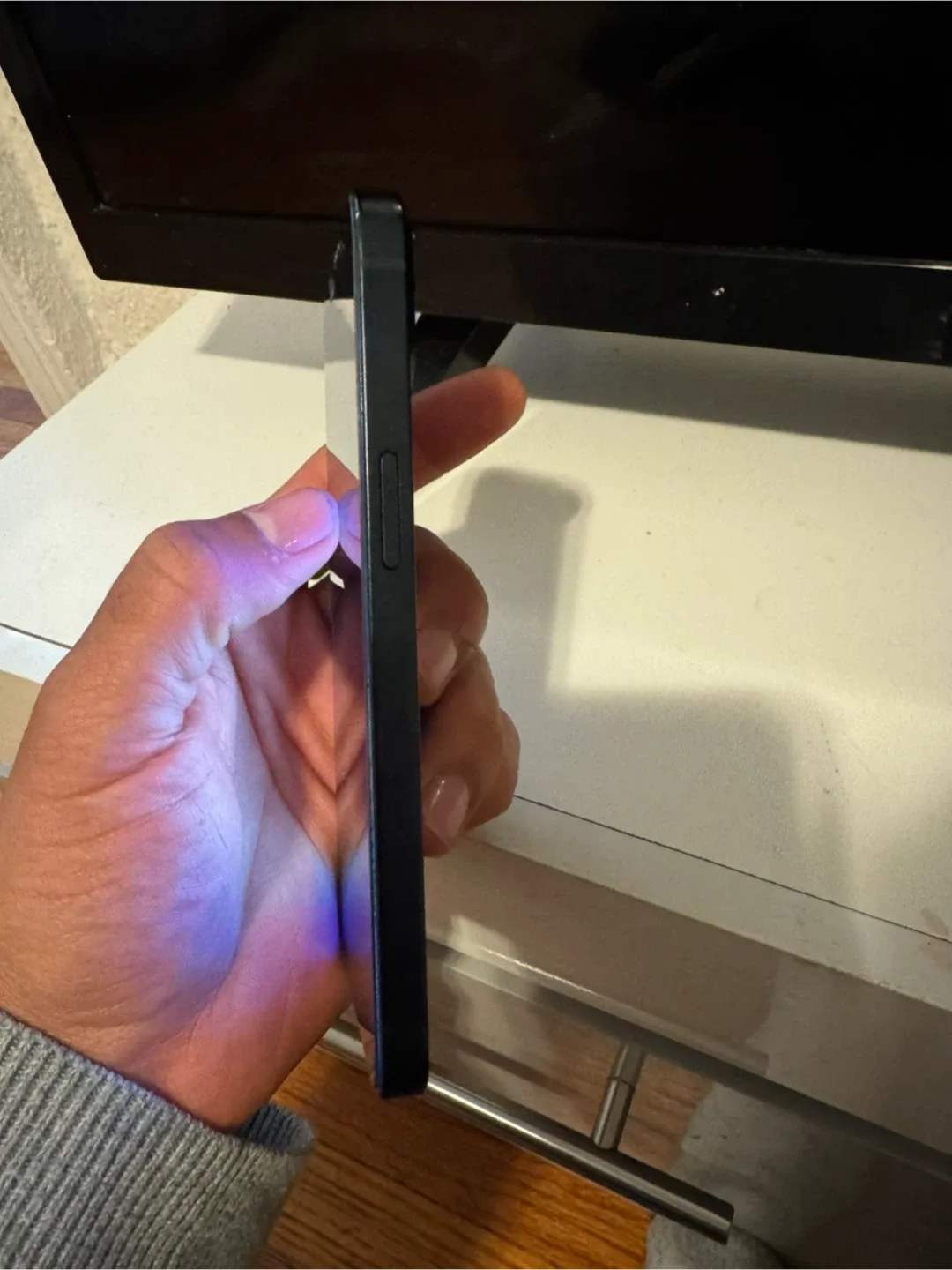 iPhone 13 - 128GB image indicator(6)