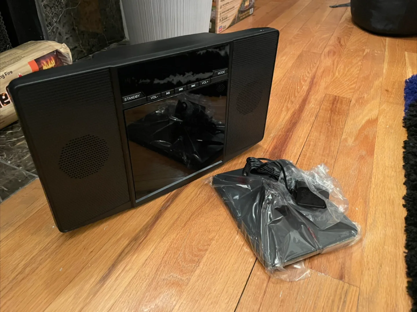 CD Player with Stereo System image indicator(2)