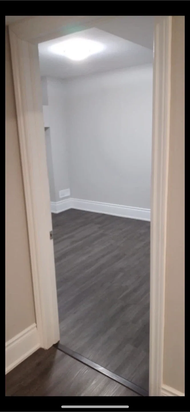 2 bedroom basement for rent Dec 1st image indicator(3)