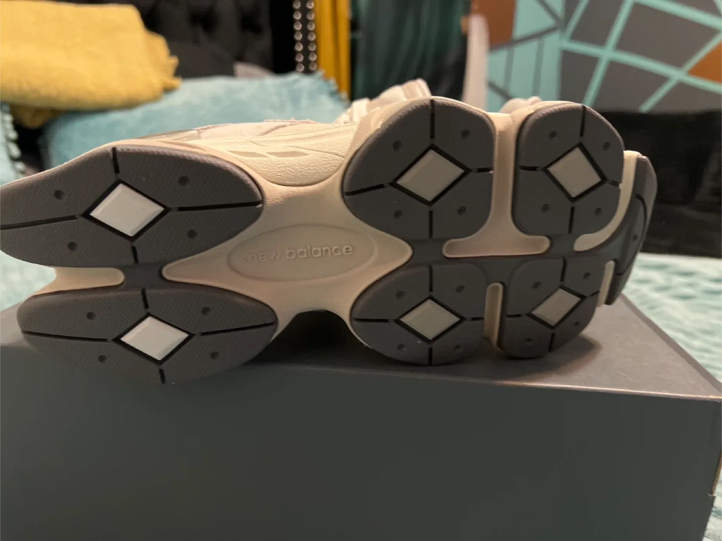 🥕New Balance 9060 Grey Grey Women's Size 7 image indicator(4)