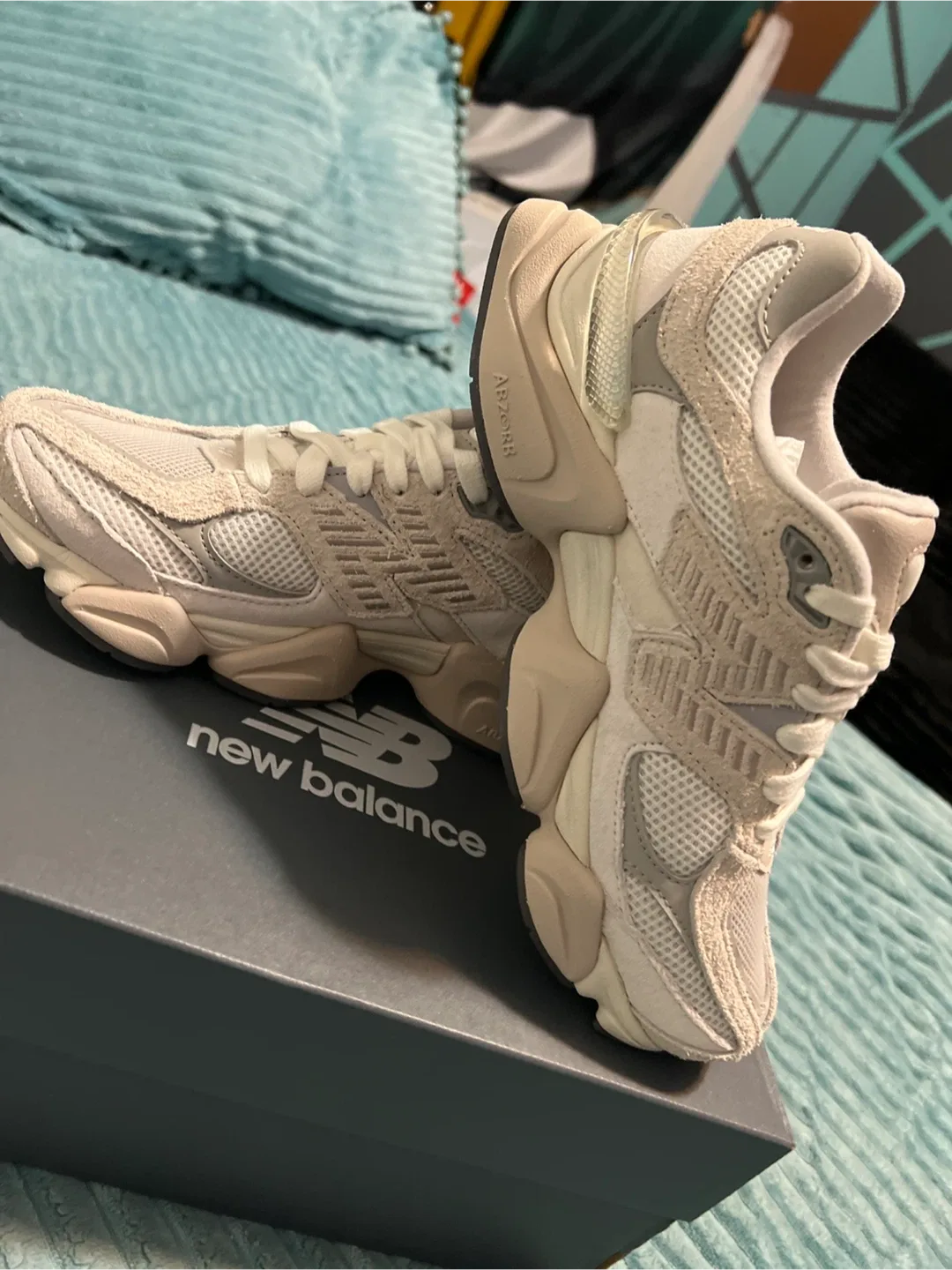 🥕New Balance 9060 Grey Grey Women's Size 7