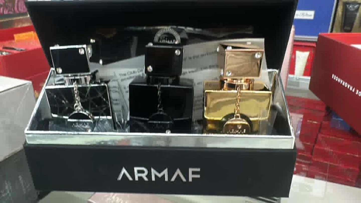 Armaf Club De Nuit Fragrance Set image indicator(4)