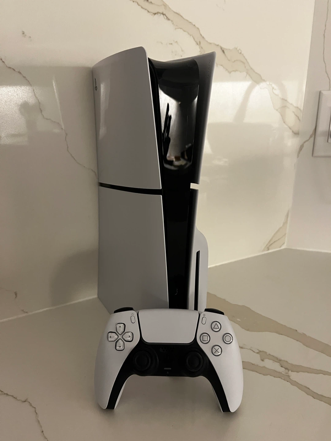 PlayStation 5 (PS5) - 1TB Slim Disk Edition