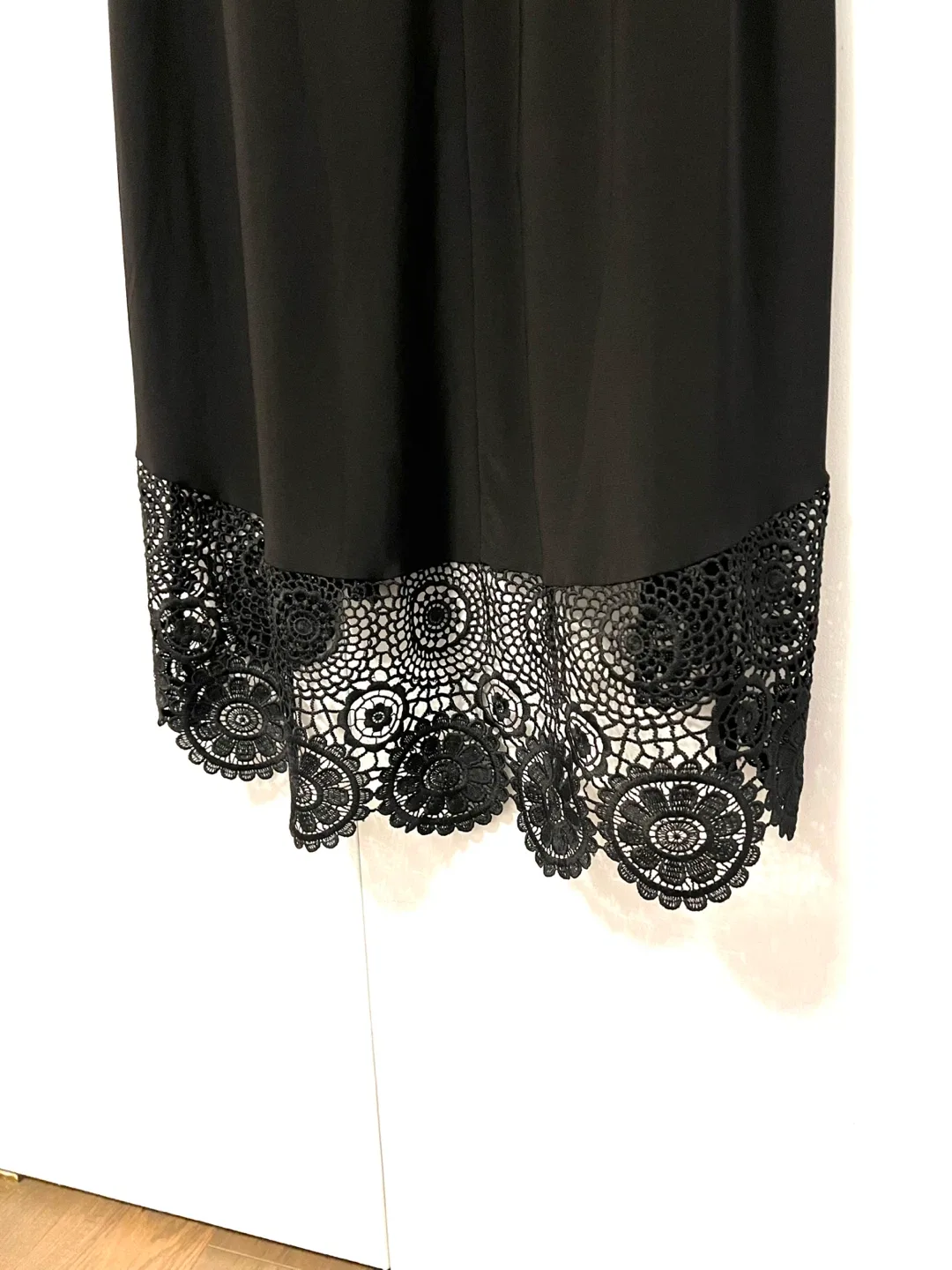 Nina Leonard Black Dress - Size M image indicator(5)