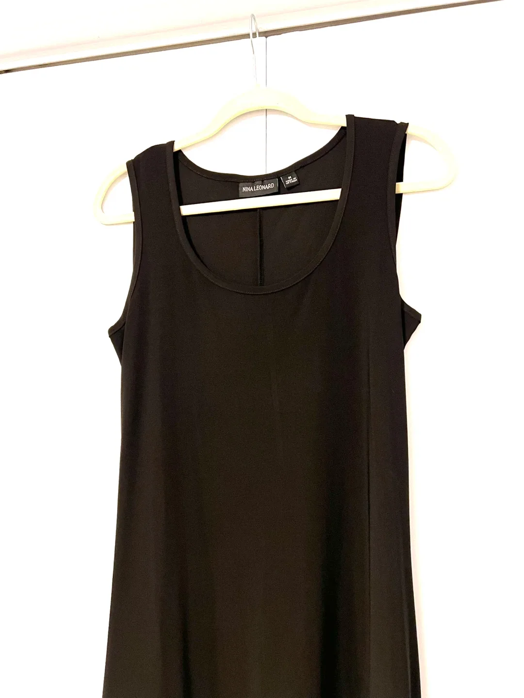 Nina Leonard Black Dress - Size M image indicator(2)