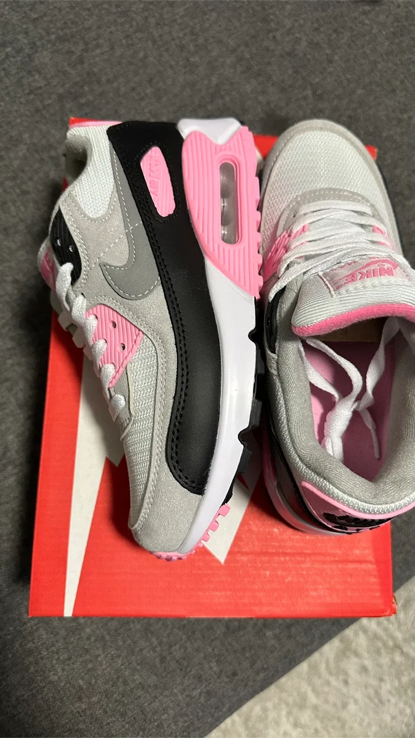 Nike Air Max 90 - Pink/Grey size 6.5 , 7 & 8 image indicator(3)